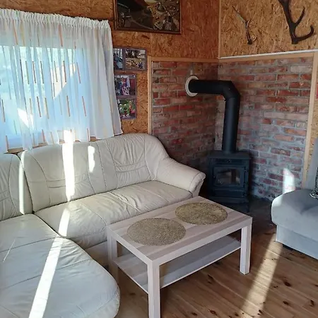 Przy Kamiennym Domku Sienkiewicza 9 *